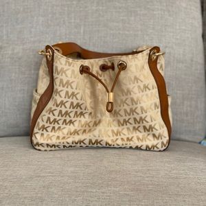 Michael Kors bag NWOT